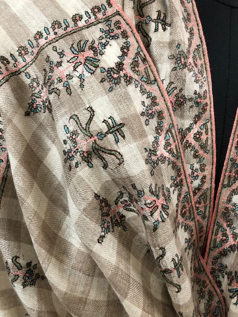Handwoven Gingham Embroidered Cashmere Pashmina Shawl